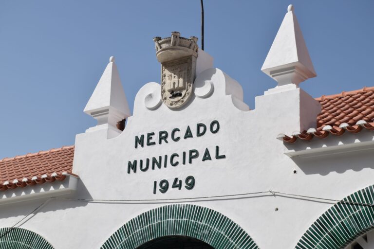 Edifício mantém a traça de 1949