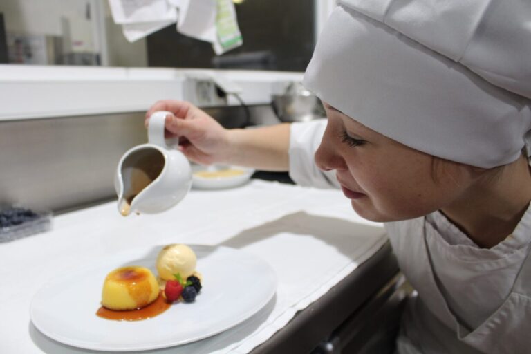 Cozinha e Pastelaria é um dos cursos jóia da coroa da escola