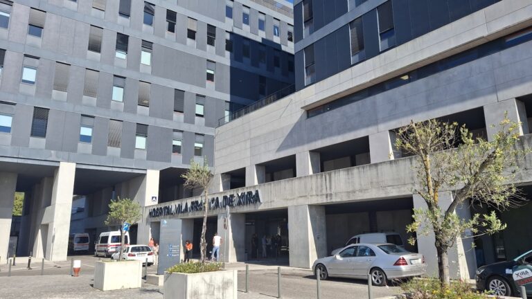 Hospital de Vila Franca contrata três novos cirurgiões