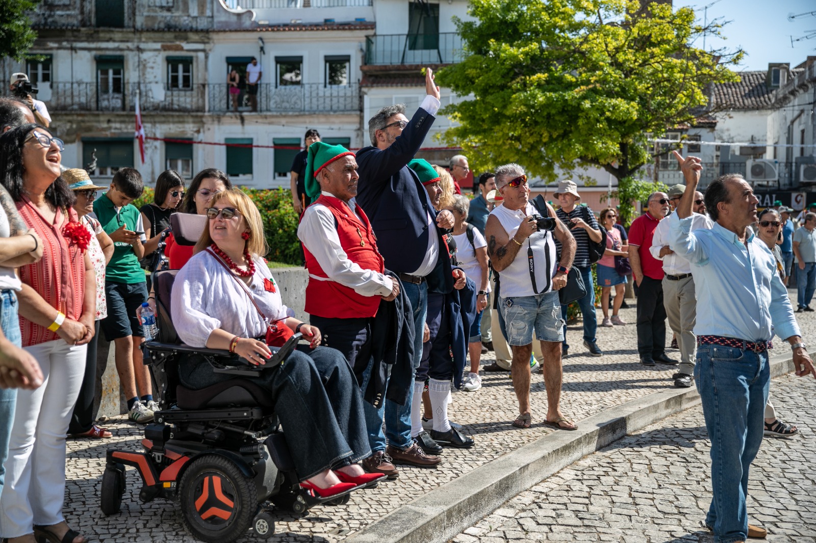 Diário do Colete Encarnado – Sábado 5 julho