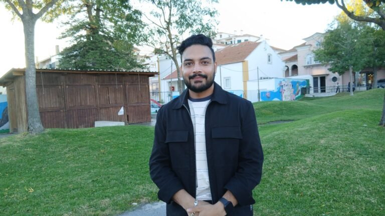 Contamos a história de Gurpreet, imigrante indiano