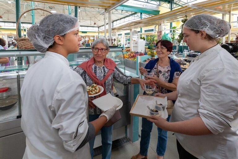 Município de Vila Franca de Xira serve cerca de 8 500 refeições escolares por dia