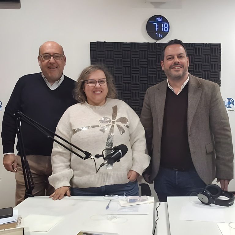 Entre o empate nas presidenciais e a viragem autárquica, Maioria Absoluta estreia-se na Rádio Valor Local