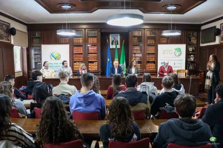 Azambuja recebeu alunos e professores húngaros no âmbito do programa Erasmus+