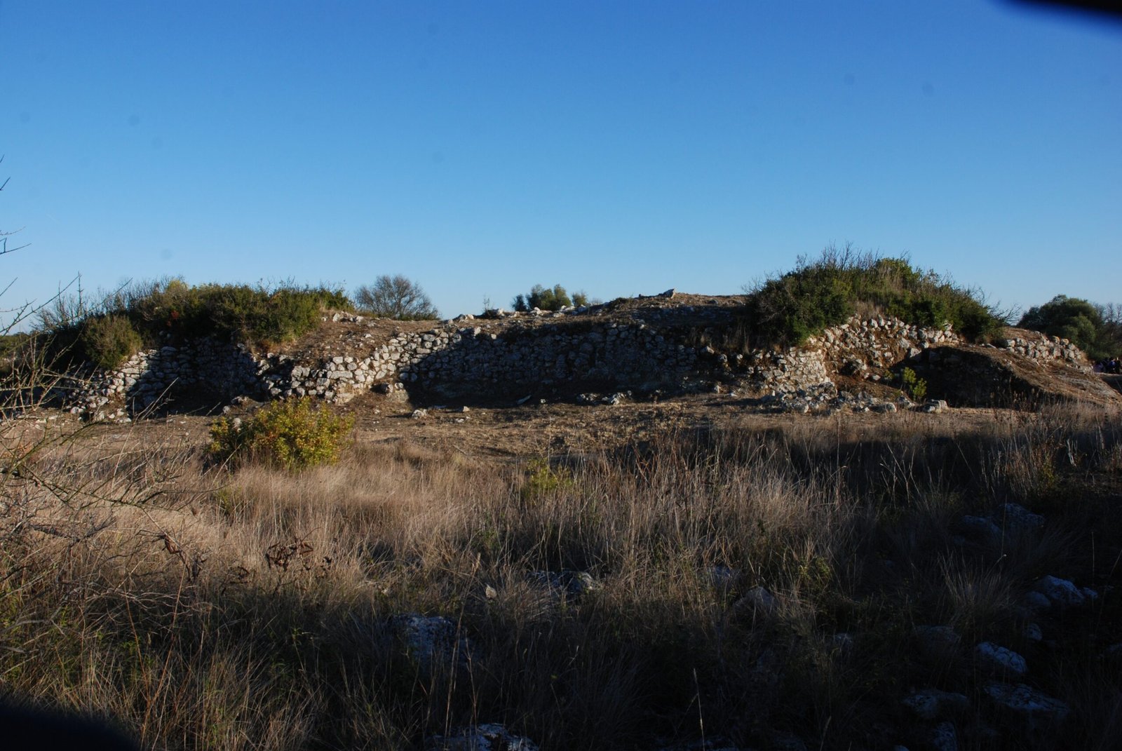 Castro de Vila Nova de S.Pedro é um dos monumentos arqueológicos do concelho de Azambuja