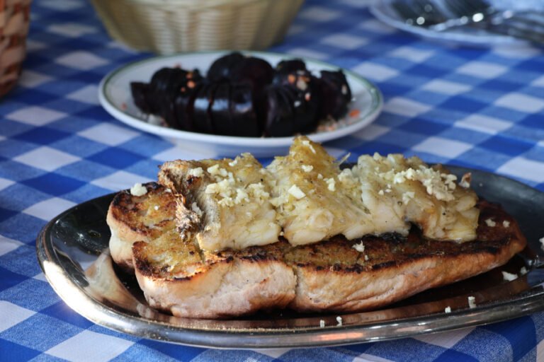 Torricado à mesa em Manique do Intendente