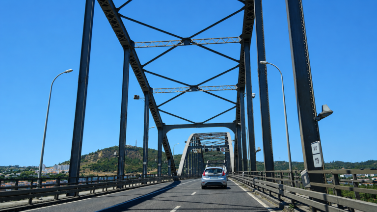 Vila Franca quer IP preparada para desviar trânsito para a Ponte das Lezírias