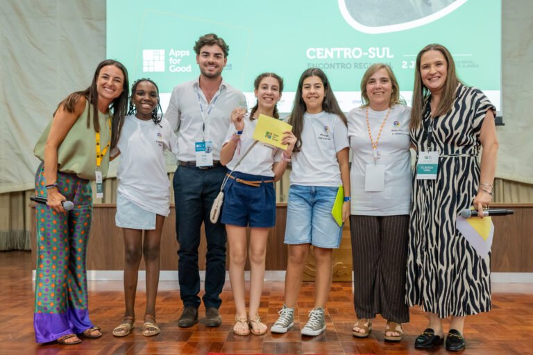 A App “Noise in Schools: o barulho acaba aqui, HOJE!”, desenvolvida por alunos da Escola Básica e Secundária de Vialonga