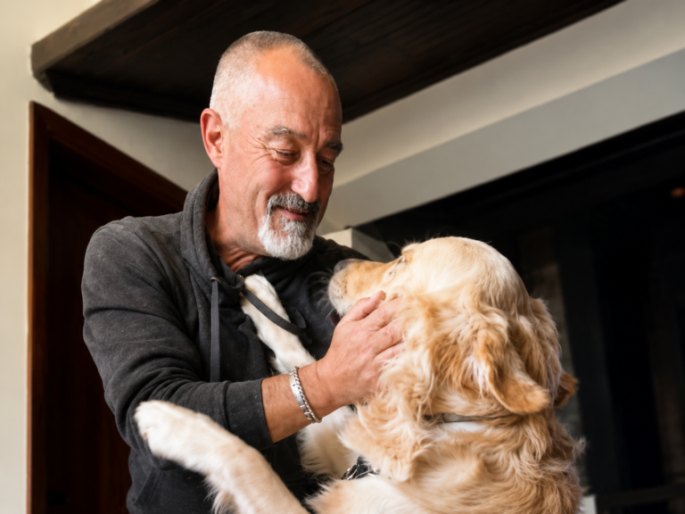 Bruno Reis trabalha com cães há mais de 30 anos