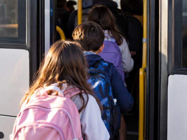 Aumento do preço dos combustíveis pode estar a condicionar o transporte de passageiros em Vila Nova da Rainha
