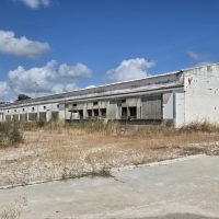 Antigas instalações na Coutada Velha