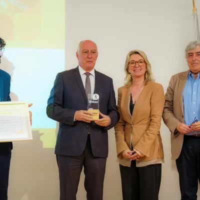 Entrega do galardão ao vice-presidente da Câmara, Paulo Matias