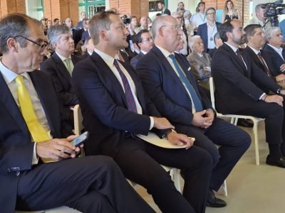 Engº Luís Mira (Cnema) comissário europeu para a Agricultura, Christophe Hansen e o Ministro da Agricultura, José Manuel Fernandes