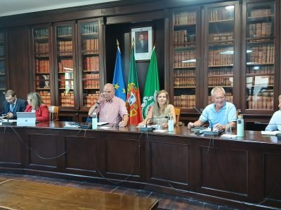 PSD abandona reunião da Câmara sobre data center da Neoen e recusa participar em votação