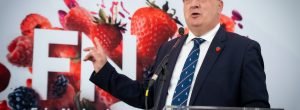 Ministro da Agricultura na feira de Agricultura em Santarém