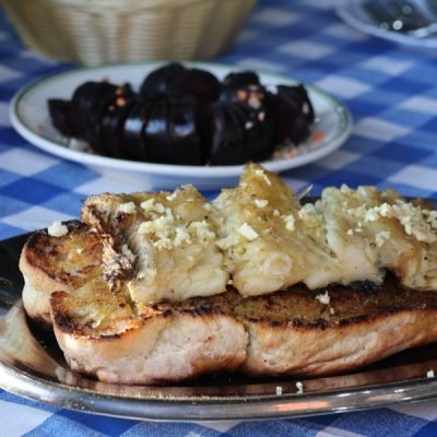 Torricado à mesa em Manique do Intendente