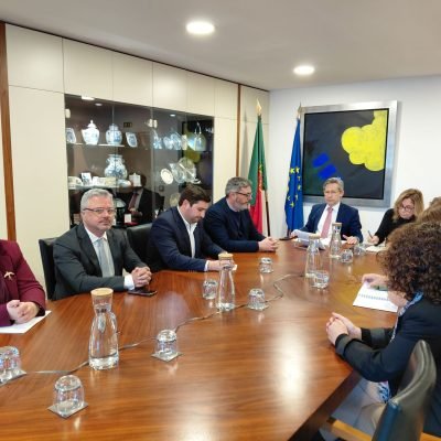 Autarcas revoltados com fecho da urgência obstétrica em Vila Franca de Xira