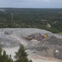 Aterro de Azambuja onde  estão enterradas várias toneladas de amianto
