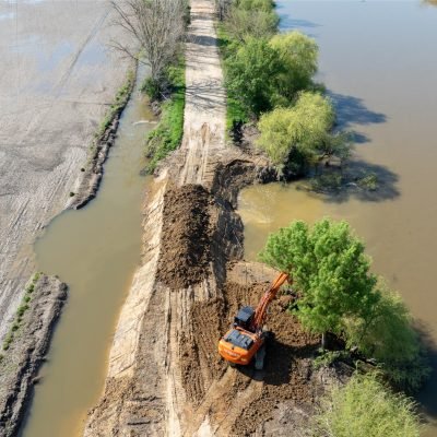 obras a decorrer no Palácio da Obras Novas