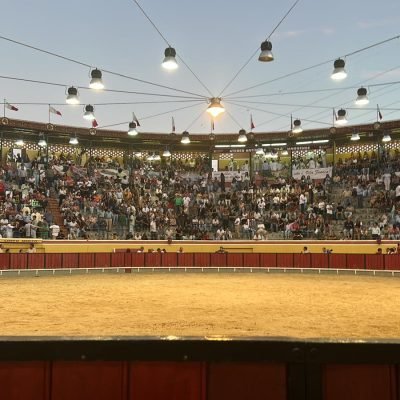 Afición vence a chuva na festa dos 125 anos da Palha Blanco