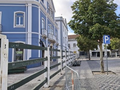 Montagem dos preparativos para a festa