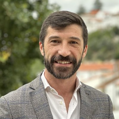 Candidato ainda não decidiu se vai apresentar lista à Assembleia Municipal