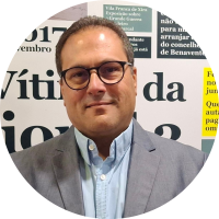 Editorial: “O Tratamento por Tu”